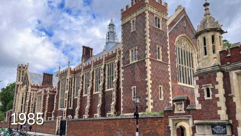 Lincoln’s Inn exterior