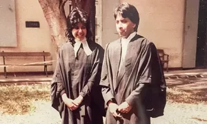 Urmila Boolell SC establishing first registered law firm in Mauritius in 1995 under the Law Practitioners Act